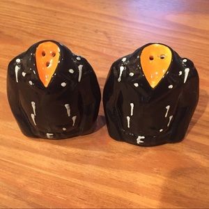 Harley Davidson leather jacket salt and pepper